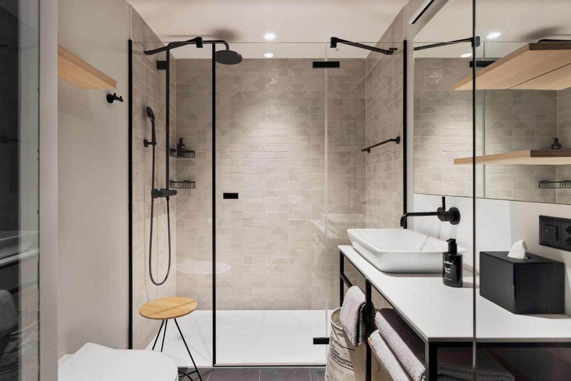 Stay Kooook Geneva City - Online Check In New Opening Bagian luar foto